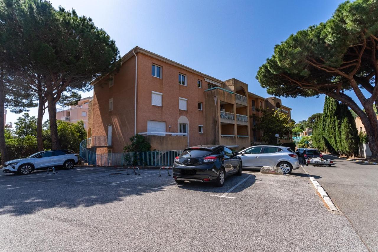 La Castillane - Appt Avec Piscine Partagee Cavalaire-sur-Mer Esterno foto